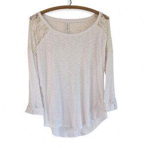 NWOT Bobbie Brooks Womens XL White Long-Sleeve Knit Top Lace Roll Tab Sleeves